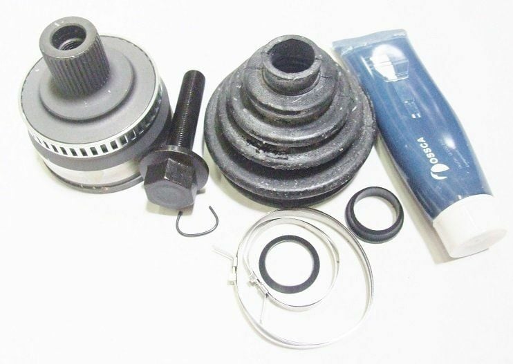 BSG 90-340-031 | Audi A4 2001-2008 Model Arası Dış Aks Kafası