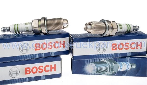 BOSCH 0241235752 | Audi A4 2001-2005 1.6 ALZ Ateşleme Bujisi Takım