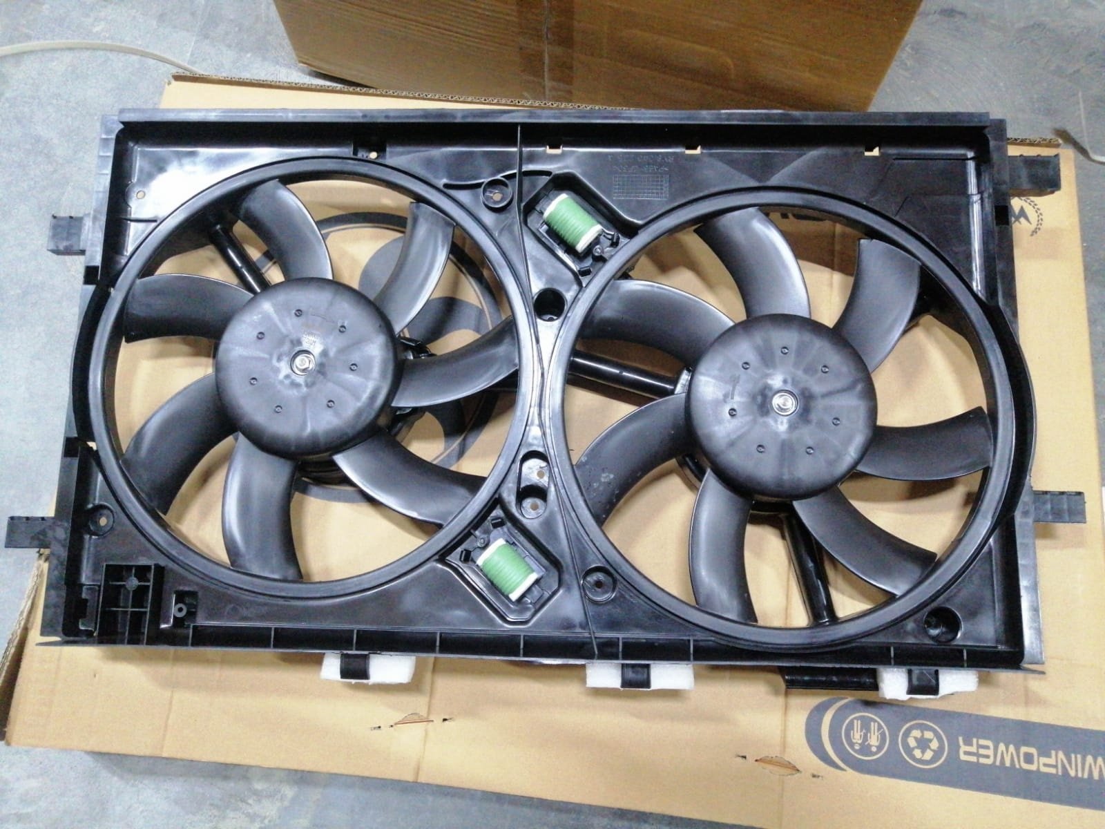 İTHAL 1341007 | Opel İnsignia 2.0 Dizel (A20DTH) Fan Motoru Komple