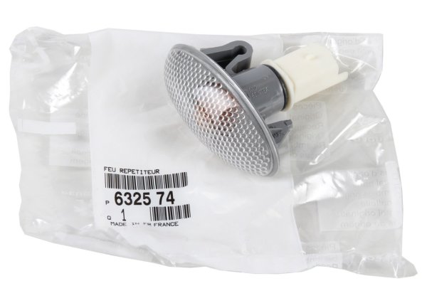 PSA 6325.74 | Citroen C3 Çamurluk Sinyali Buzlu Tip Orijinal