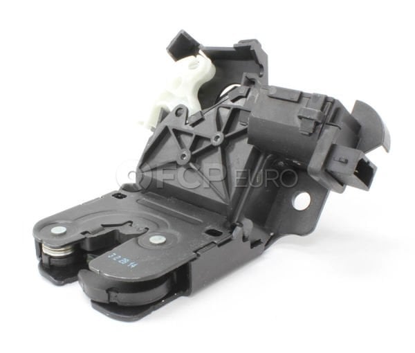 İTHAL 8P4827505C | Audi A3 2004-2012 Bagaj Kilidi Ürün