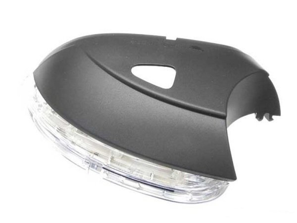 İTHAL 3C8949102E | Volkswagen Passat 2011-2015 Model Arası Sağ Ayna Sinyali Çevre Aydınlatmalı