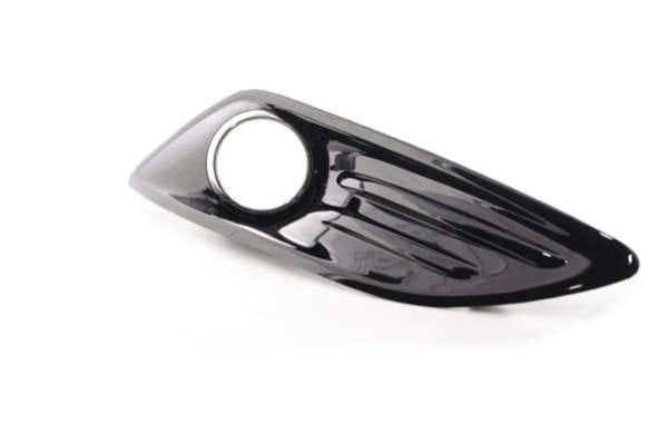 İTHAL C1BJ15A298DA | Ford Fiesta 2013-2018 Sis Far Çerçecesi Sol Piano Black Yan Sanayi