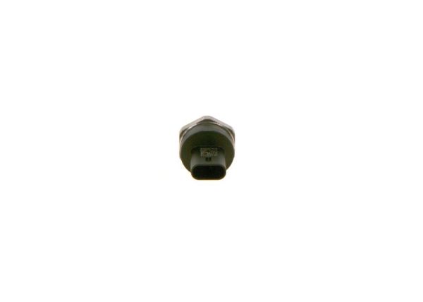 BOSCH 0261545121 | Yakıt Basınç Sensörü 15-1-Seri (F20-F21) 3-Seri (F30-F31-F80) 5-Seri (F10-F11-G30-G31-F90) X1-X3-X4