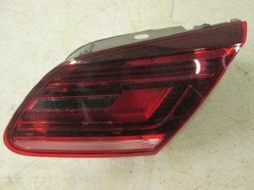 WISCO 3C8945308T | Volkswagen Passat CC 2012-2017 Model Arası Sağ Arka İç Stop Bagaj Kısmı